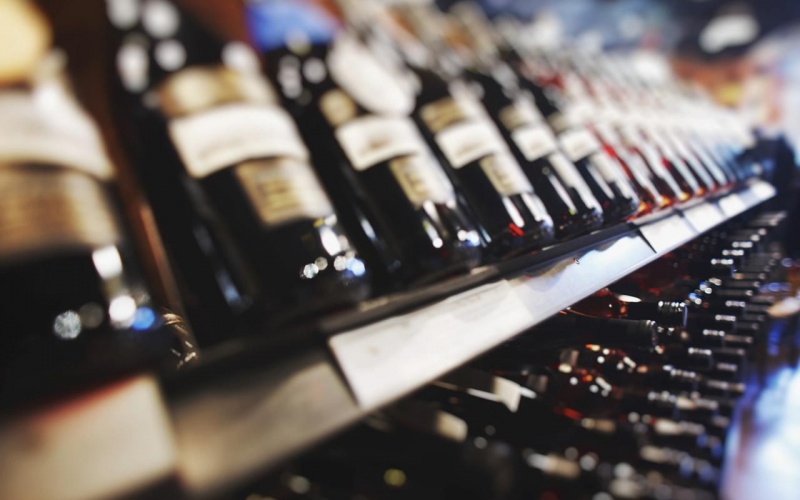 ALCOHOL &  CIGAR  DISTRIBUTION